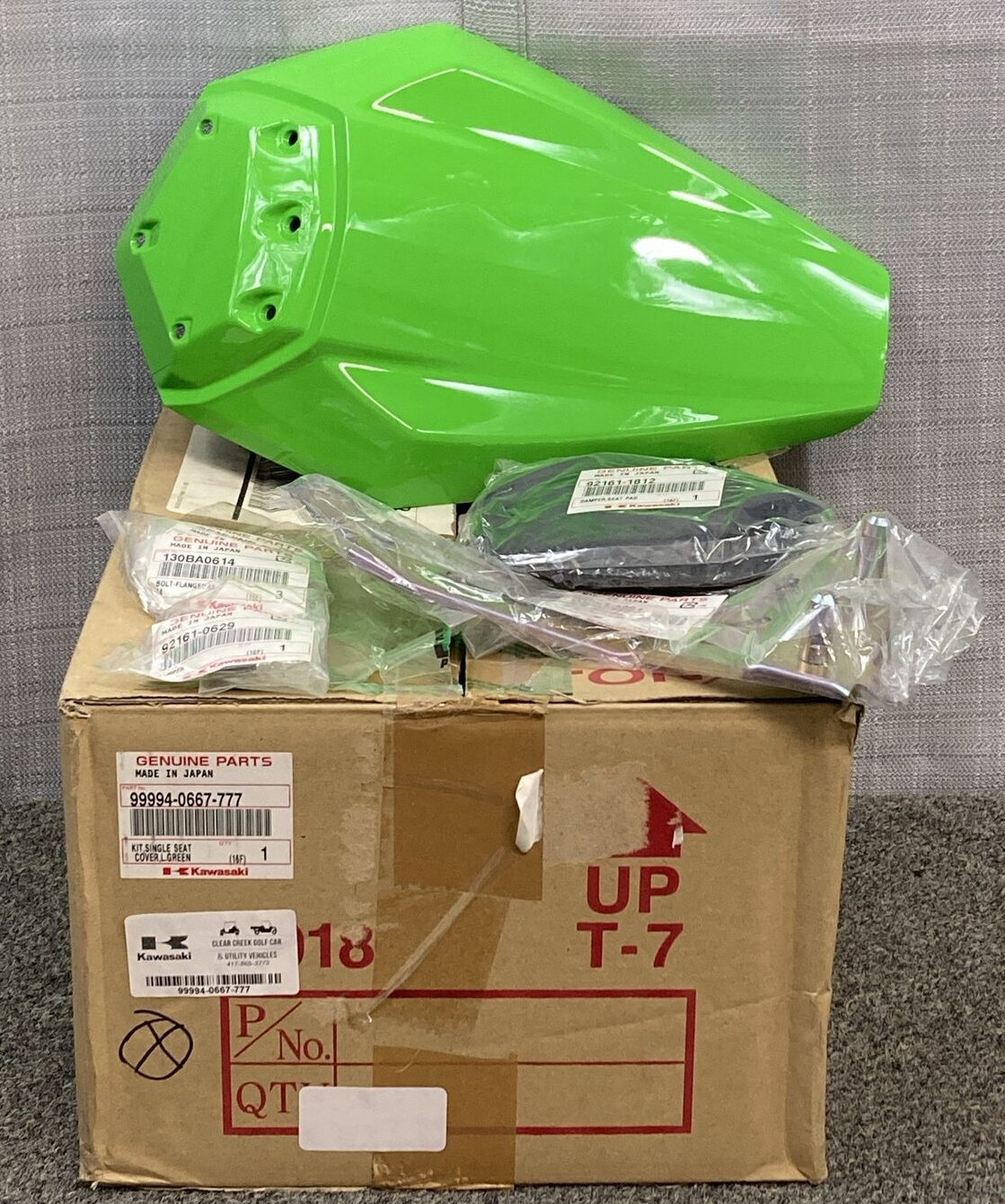 飼育用品 cool.r NEW GENUINE KAWASAKI 99994-0667-777 Kit, Single Seat Cover
