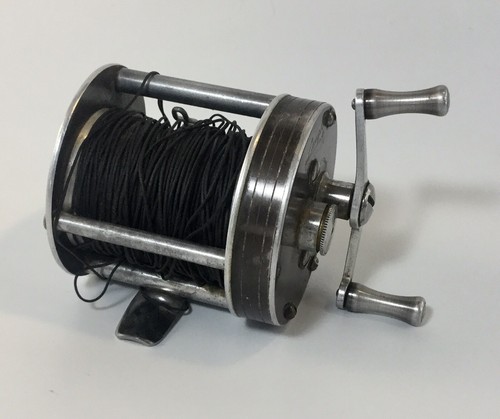 リール Langley STREAMLITE 312 KC Vintage Langley Streamlite Model 310 KC Level Wind Fishing