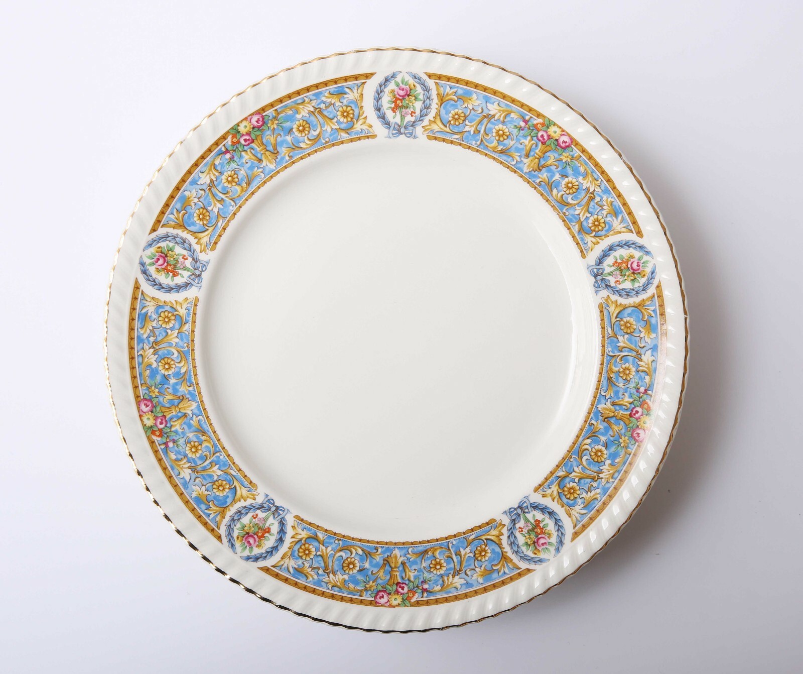 Johnson Brothers　2点セット Two Vintage Johnson Bros. Sylvan Semi-Porcelain 9” Inch
