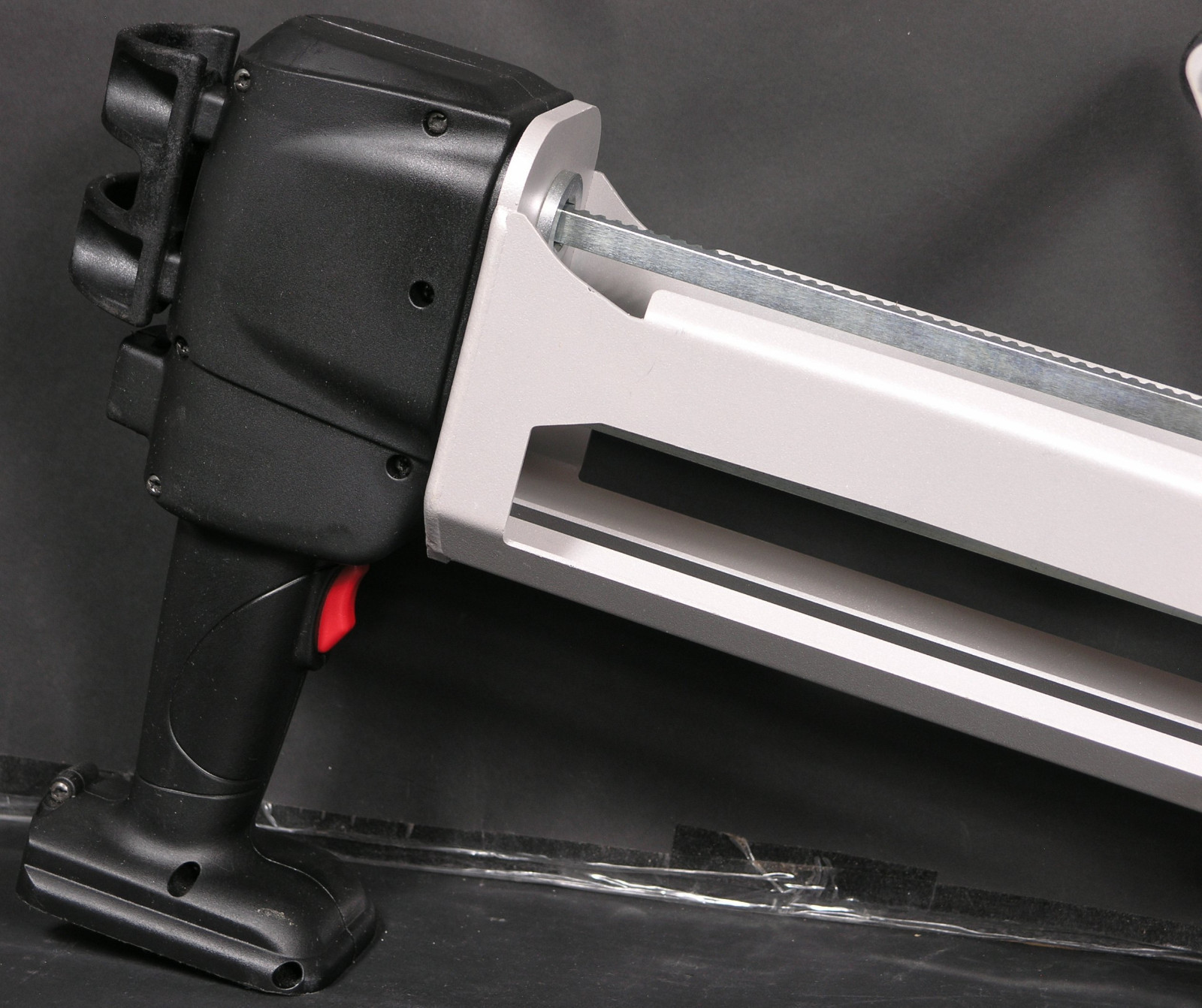 Royal Millennium One Step Battery Powered Applicator