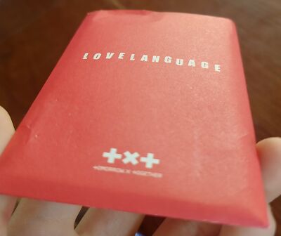 TXT [LOVE LANGUAGE] Album/Love Lock+10 Photo Card+Envelope+