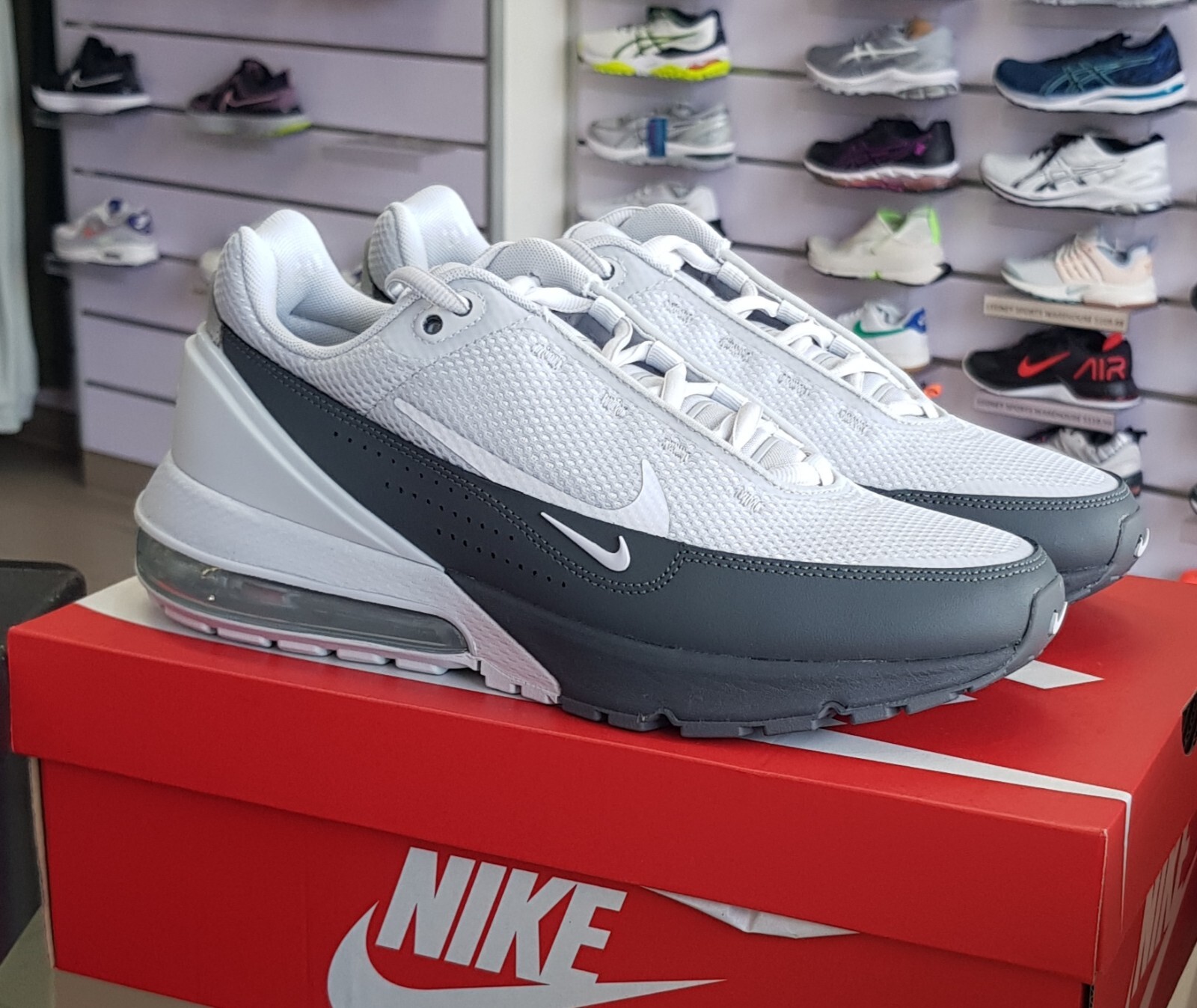 nike air max utility 720