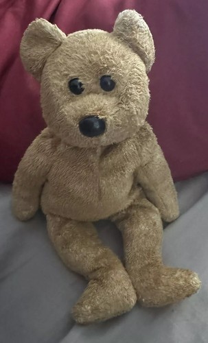 TY Beanie Babies Cashew The Brown Bear 2000  Vintage Collectors Item