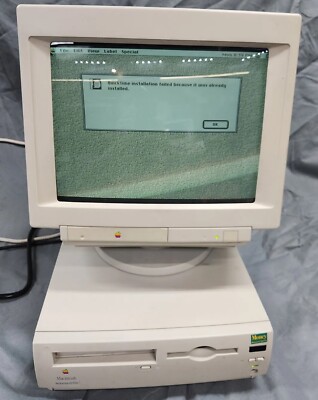 ジャンク品Macintosh Performa 5220 キーボードマウス付き