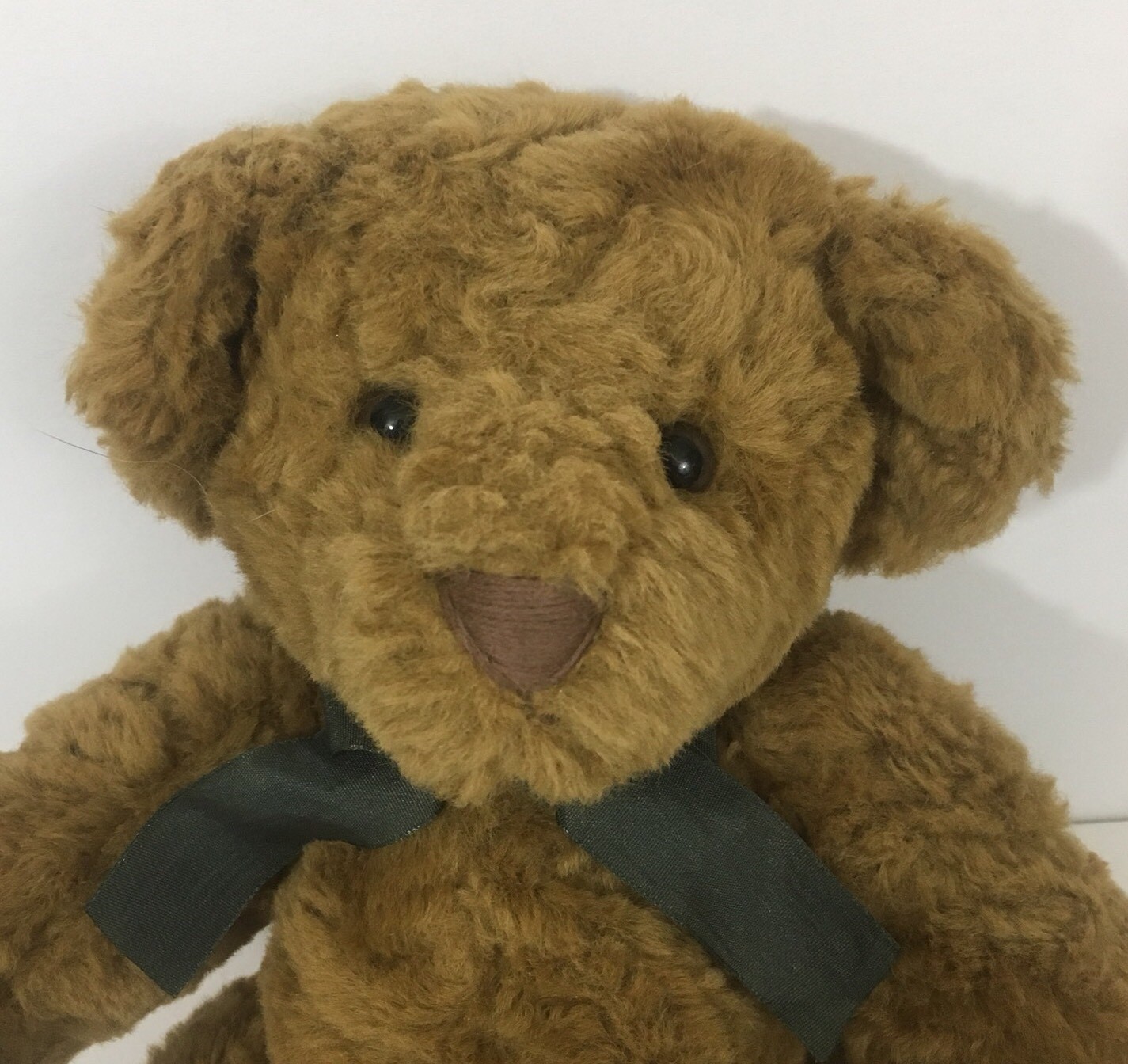 Russ Vintage Edition Chadfield Teddy Bear Bow Moveable Arms Legs Brown 12 inch