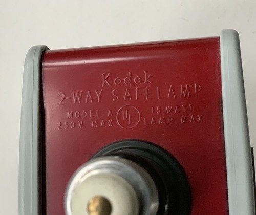Vintage Kodak 2-Way Safe Lamp Model A Darkroom Lab Film Developing 1A Red Filter