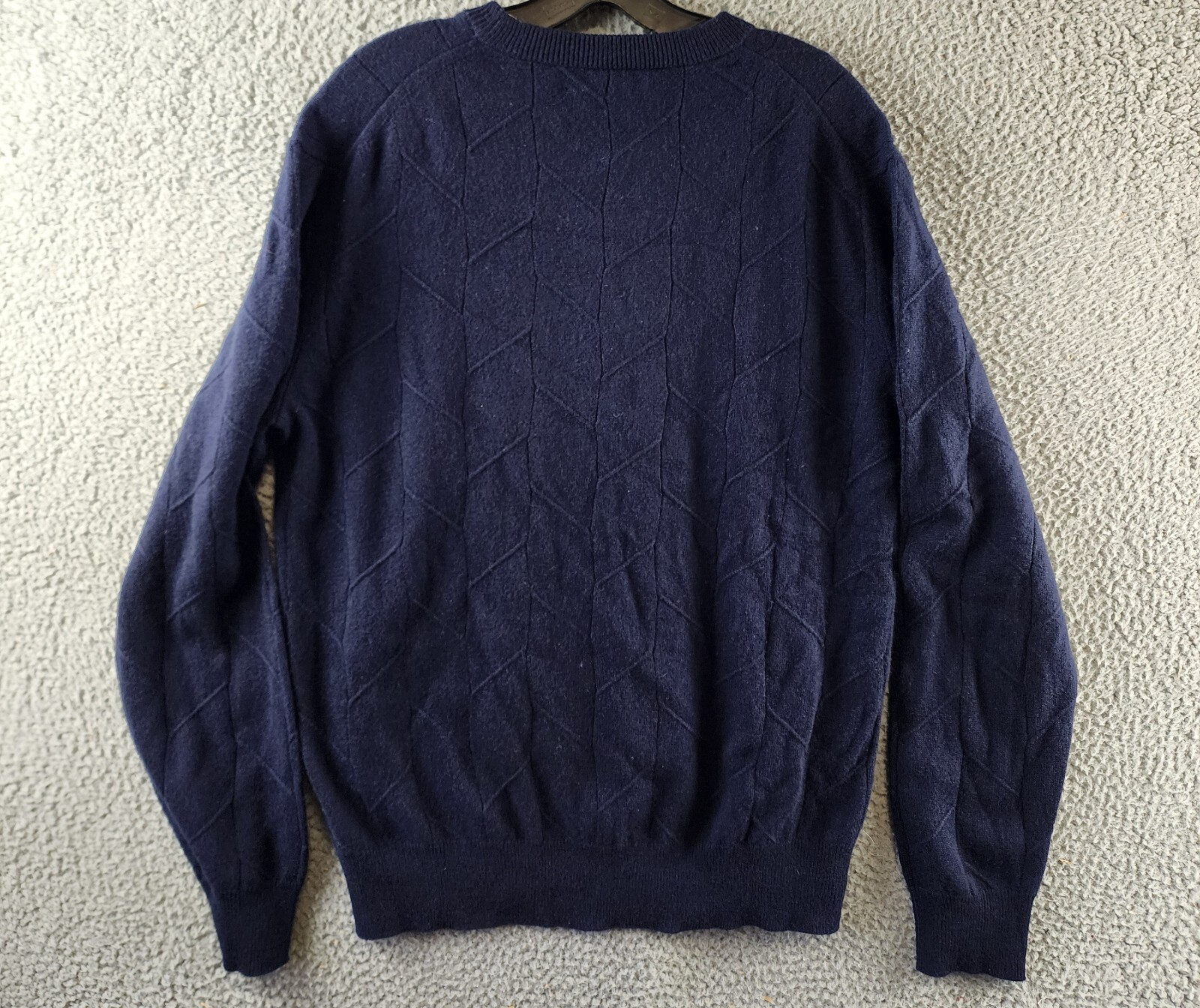 The Men's Store at Bloomingdale's Cashmere Novelty Stitch Sweater Men's L Navy - Picture 10 of 13