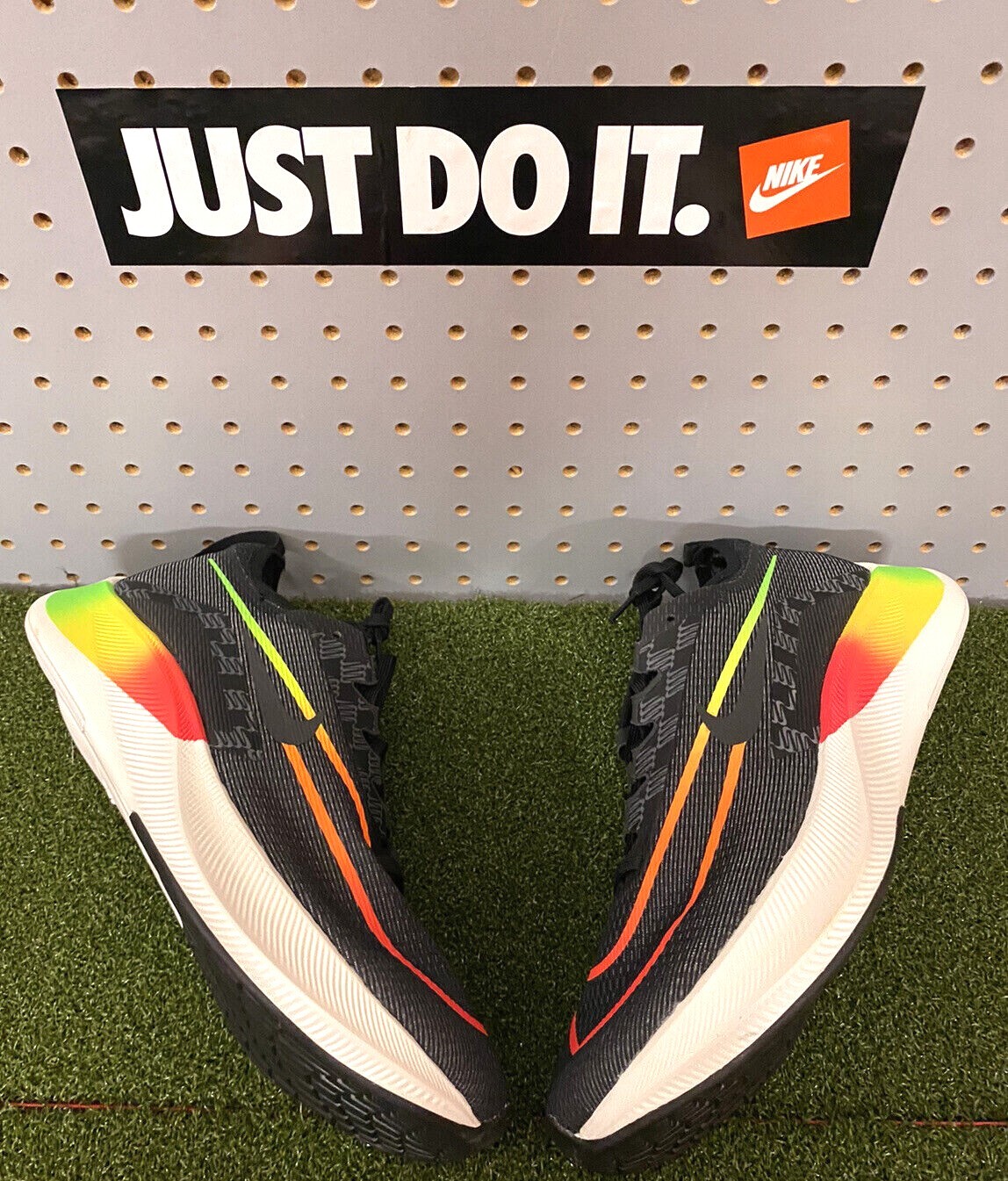 Nike Zoom Fly 4 ブラック Amazon.com | Nike Zoom Fly 4 Mens Running Trainers CT2392