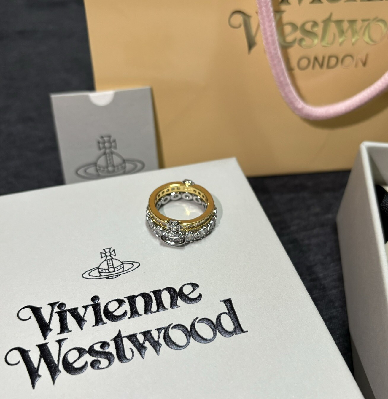 Vivienne Westwood Cassidy Orb リング Vivienne Westwood ヴィヴィアンウエストウッド リング 指輪