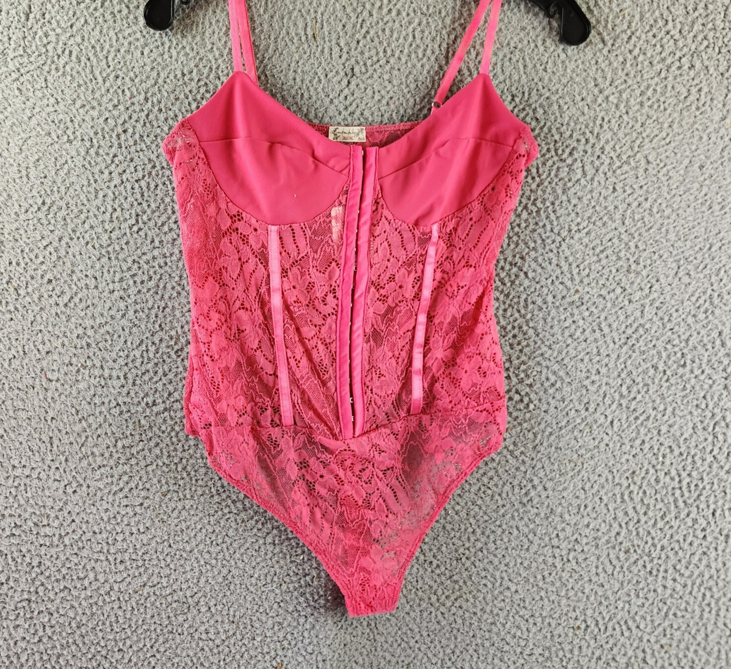 Intimately FP Lace Night Rhythm Thong Bodysuit Women's M Raspberry Sorbet Floral - Picture 2 of 13