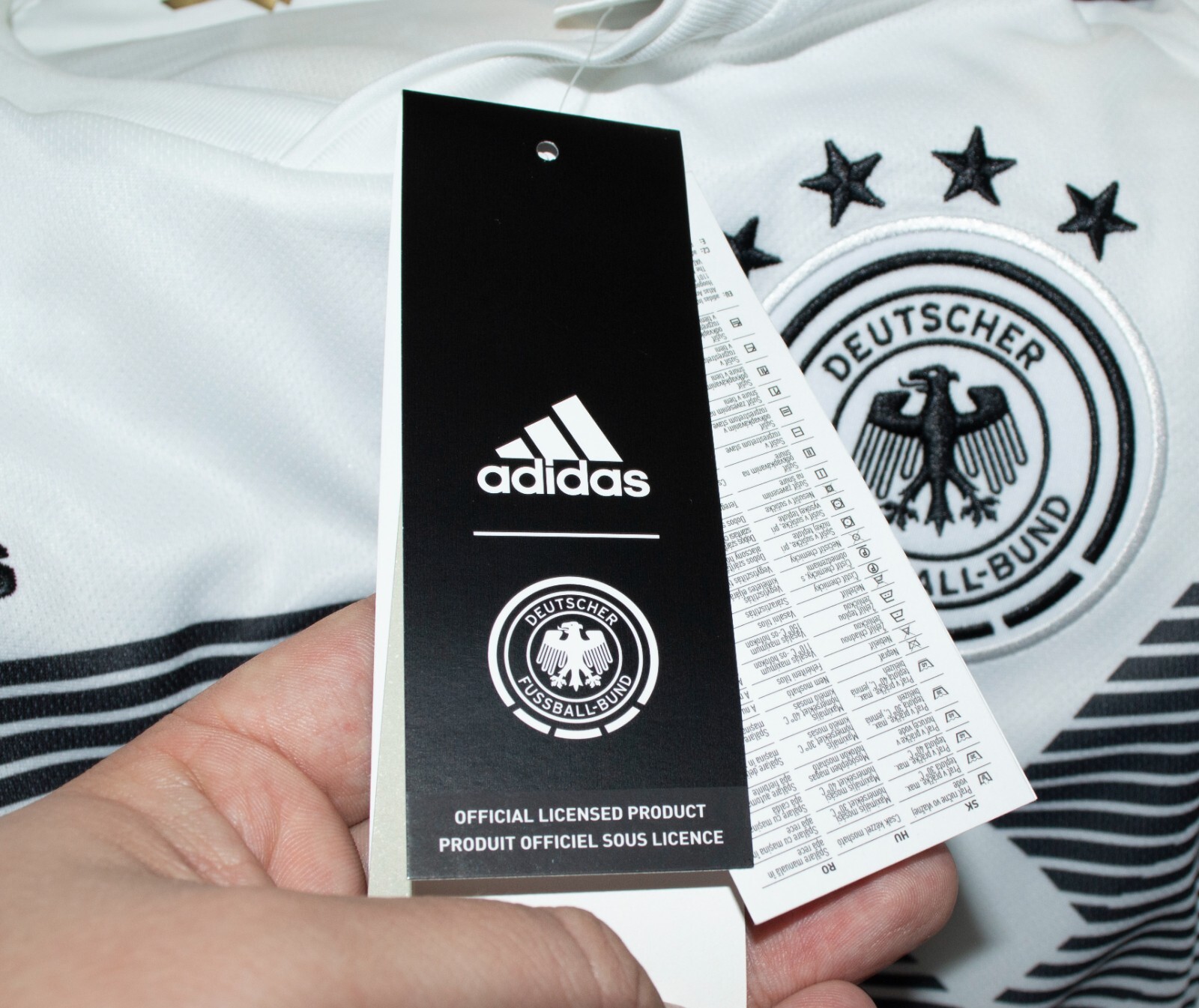 adidas 2018ドイツ代表 KROOS ユニフォーム adidas 2018ドイツ代表 KROOS ユニフォーム