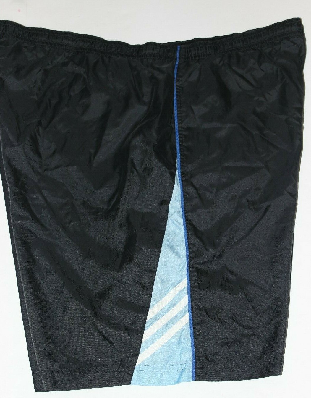 Men'snew  Adidas Basketball Soccer Running shorts Black Blue 2XL 41 x 22 XXL