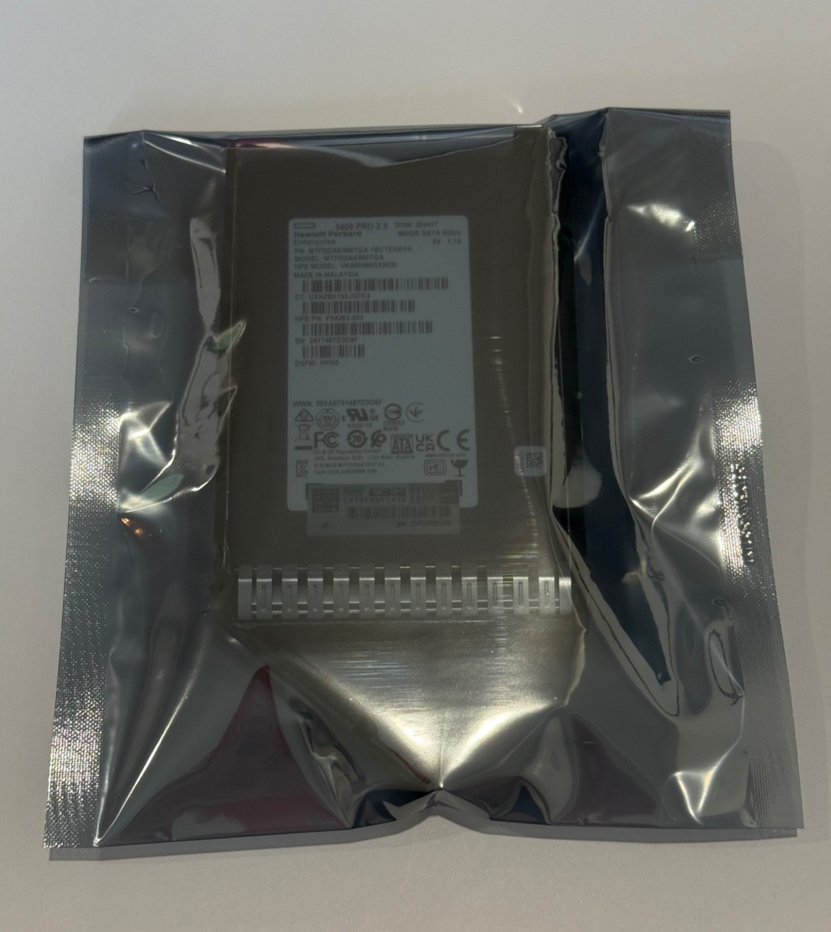 【サーバ向け高耐久SSD】Micron 5400 PRO 960GB 1個 Amazon.com: Micron 5400 PRO 960 GB Solid State Drive - 2.5
