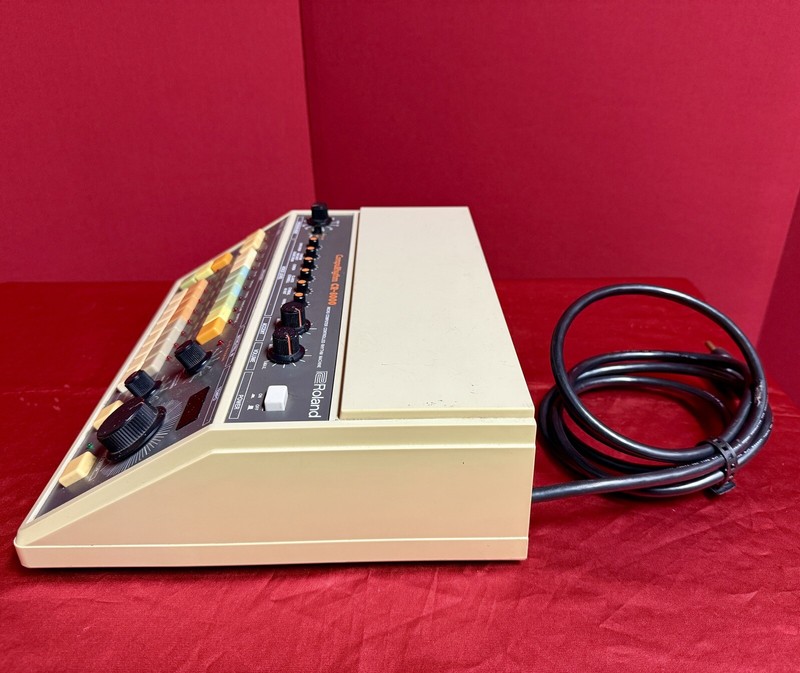chaikiroroRoland ローランド CR-8000 Roland CR-8000 CompuRhythm For Sale – Tone Tweakers Inc.