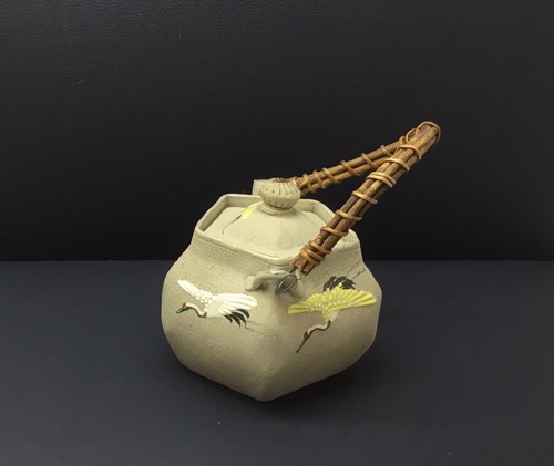 ANTIQUE JAPANESE BANKO POTTERY TEAPOT - Hand Painted Lid & Hexagonal Sides