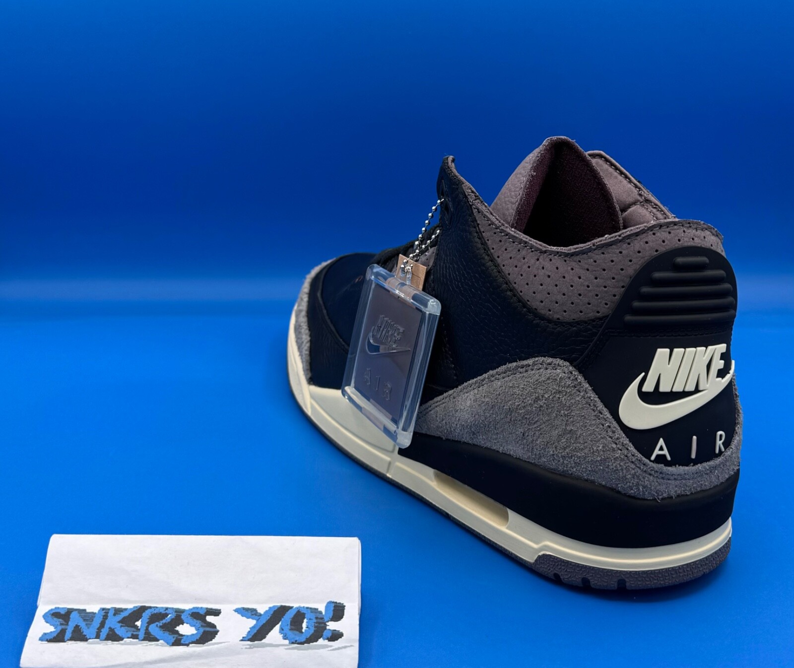 Pre-owned Jordan 3 Retro Og Sp X A Ma Maniére (fz4811-001) Wmn's 12.5-13 (men's 11-11.5) In Black/black/flat Pewter/violet Ore