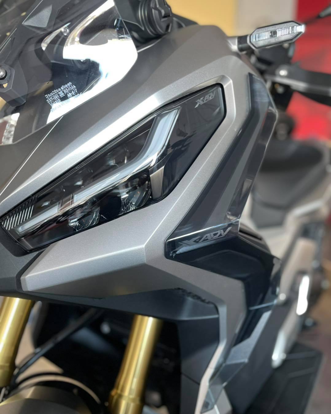 HONDA X-ADV 2021~ AMC製 スポーツスクリーン　USED sddefault.jpg