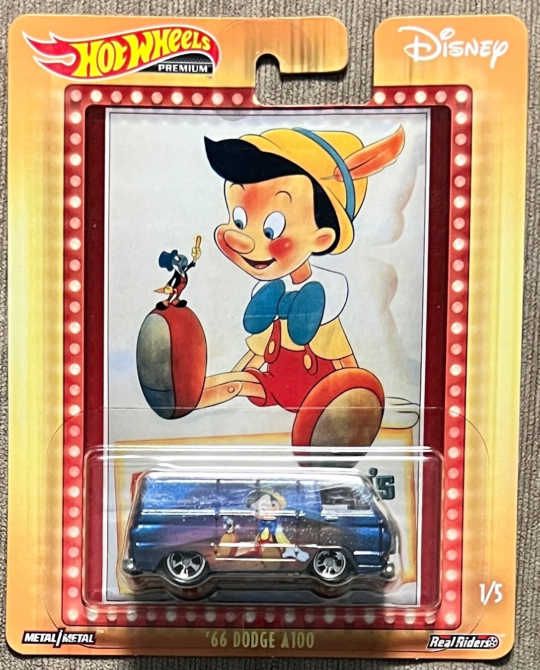 Hot Wheels 2019 Premium DISNEY Series #1/5 '66 Dodge A100