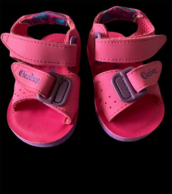 New Gerber baby girl size 2 pink rubber sandals  bright pink color!