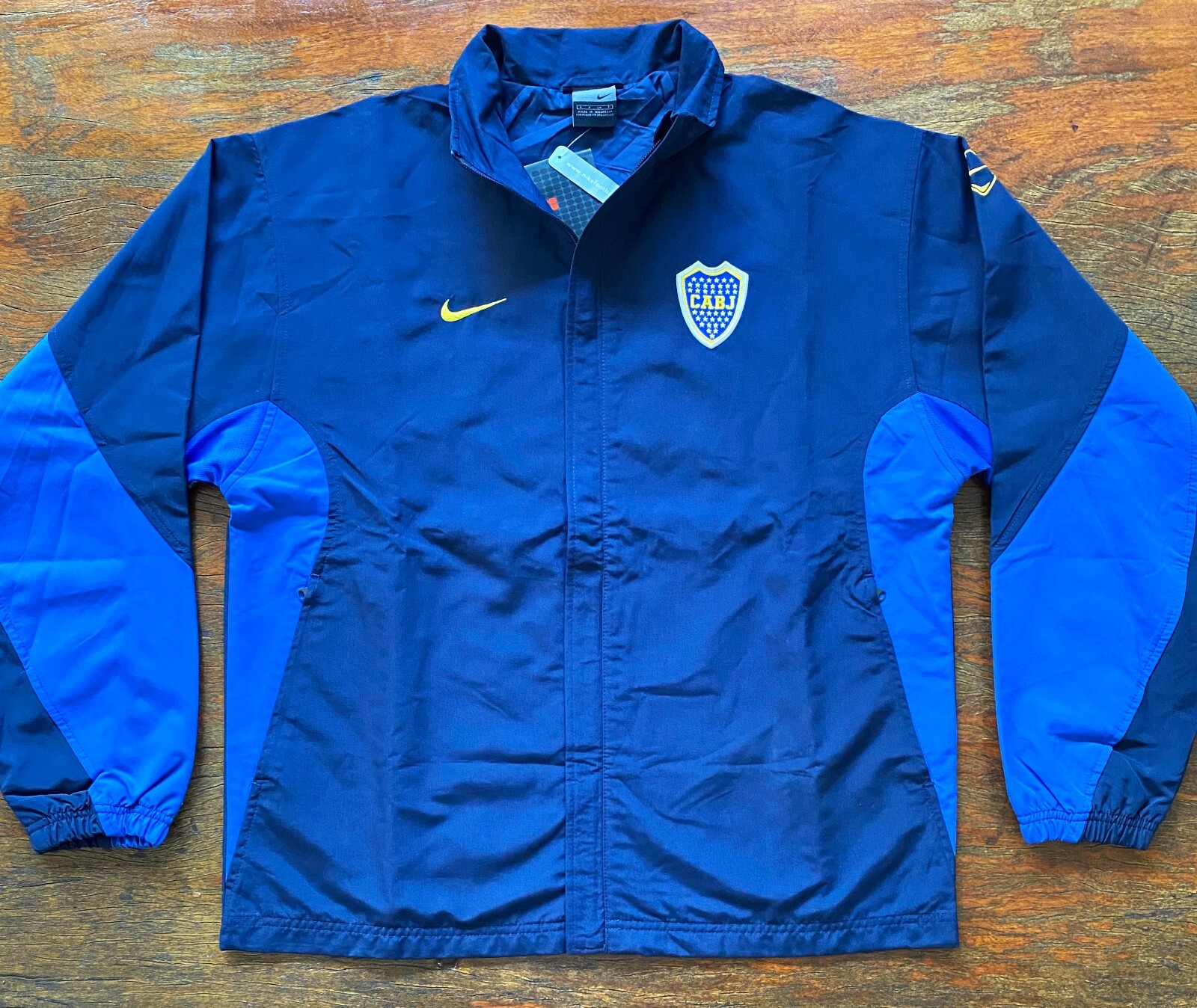 NIKE Boca Juniors 2003 ジャケット　選手支給モデル　新品 NIKE Boca Juniors 2003 ジャケット 選手支給モデル 新品 - メルカリ