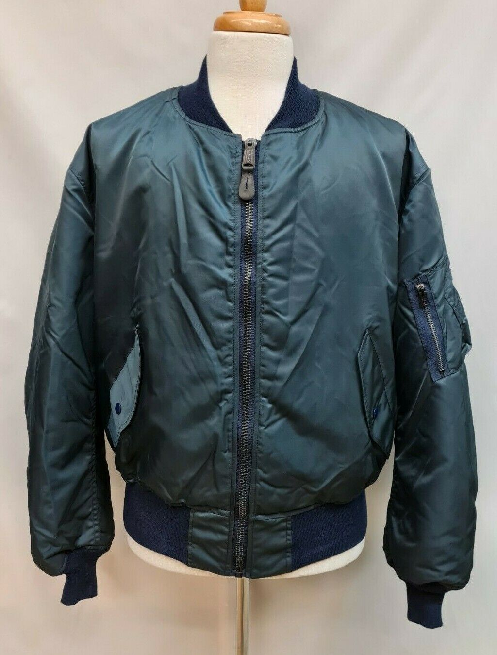 New Vintage US Deadstock 1993 Greenbrier Navy MA1 Combat New Vintage US Deadstock 1993 Greenbrier Navy MA1 Combat