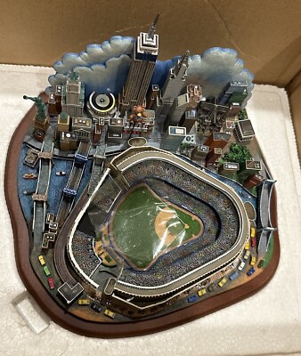 New York Yankees Opening Day at Yankee Stadium Danbury Mint Nib New In Box Coa