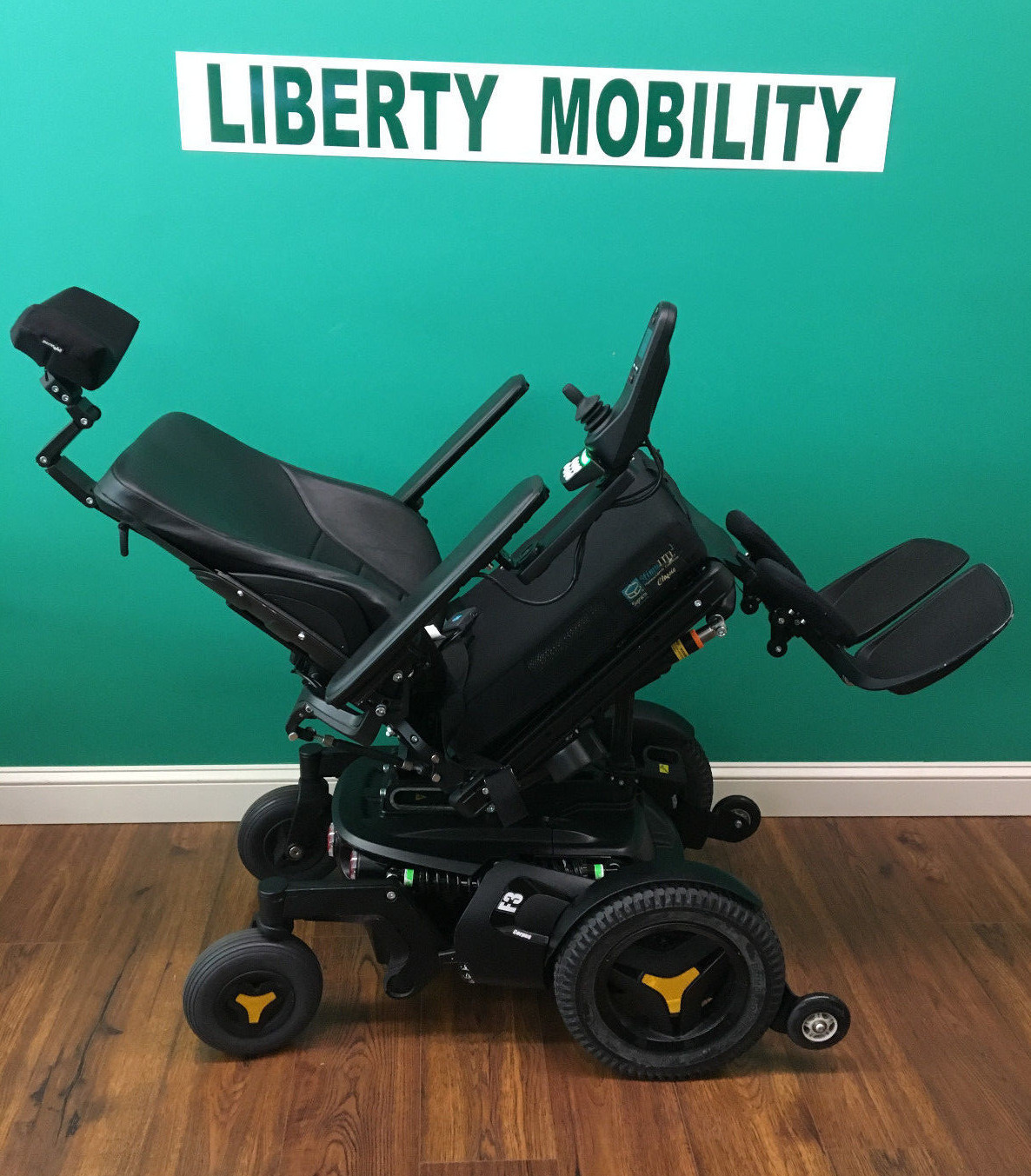 2016 Permobil F3 w/ Power Elevate,Tilt, Recline,Legs,5° Anterior Tilt #LM7292