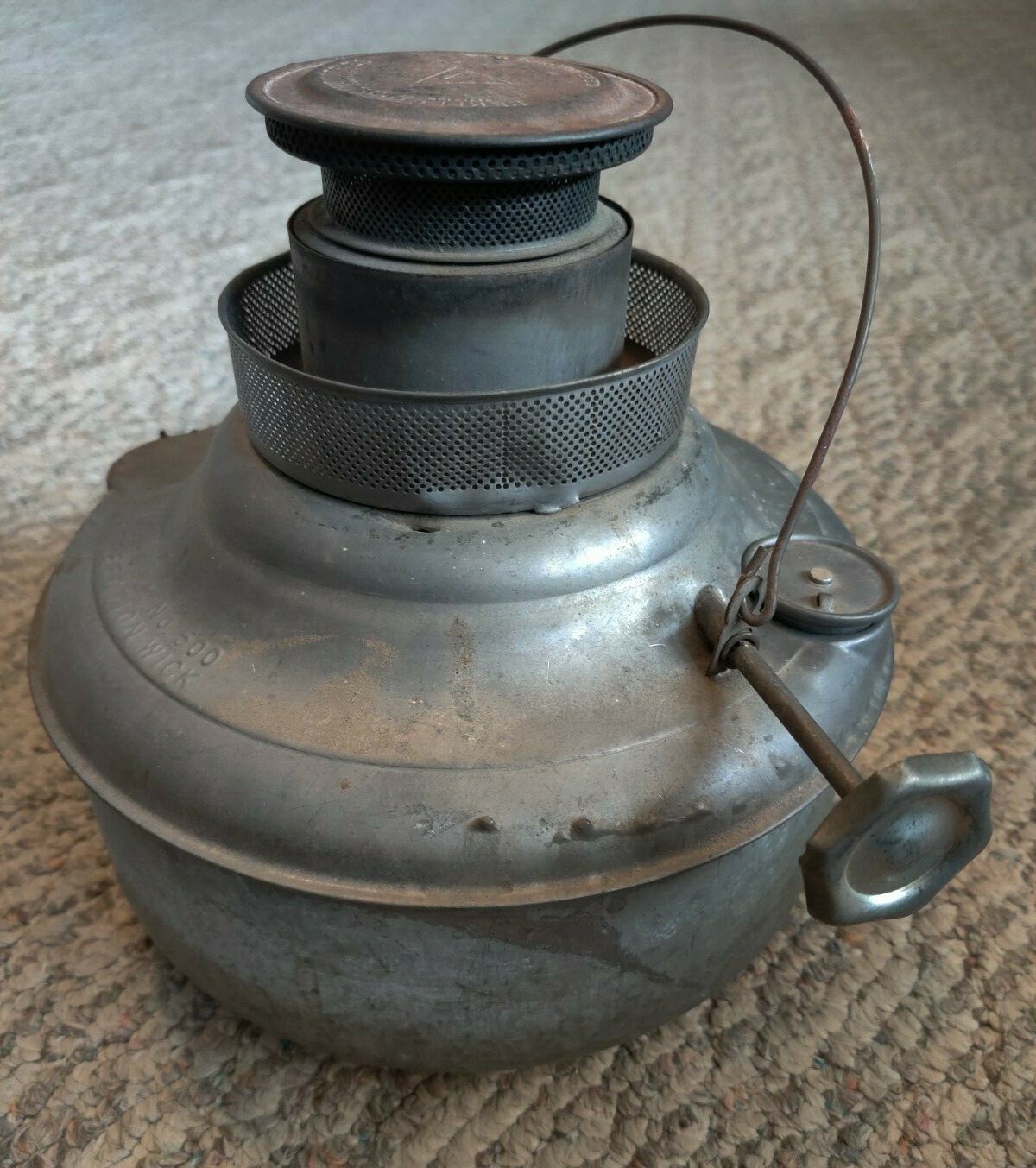 Vintage kerosene tank burner for Perfection space heater, 500 wickの
