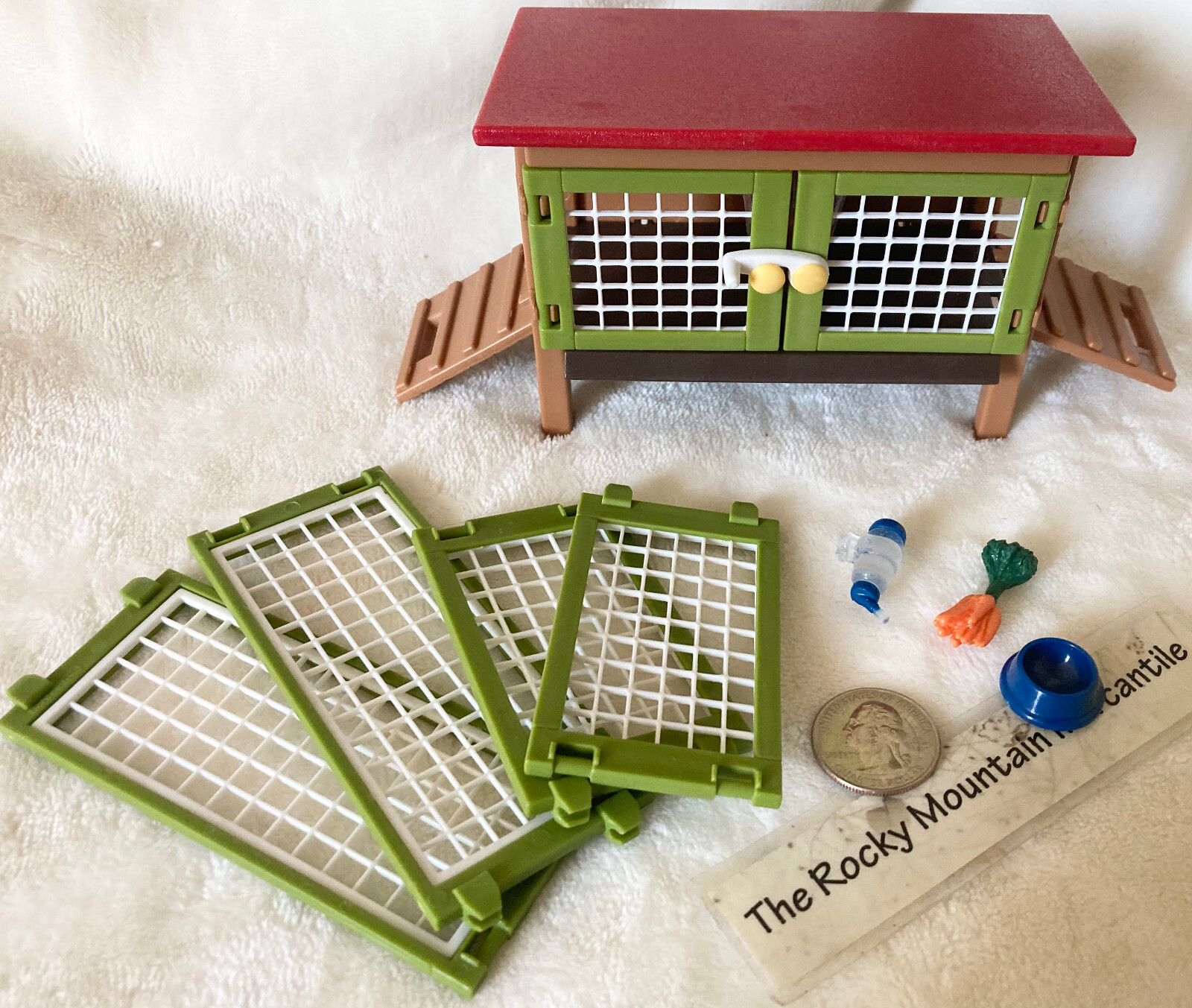 Schleich Rabbit/ Bunny Hutch w/ Outdoor PlayPen + Accessories NEW FARM WORLD LOT