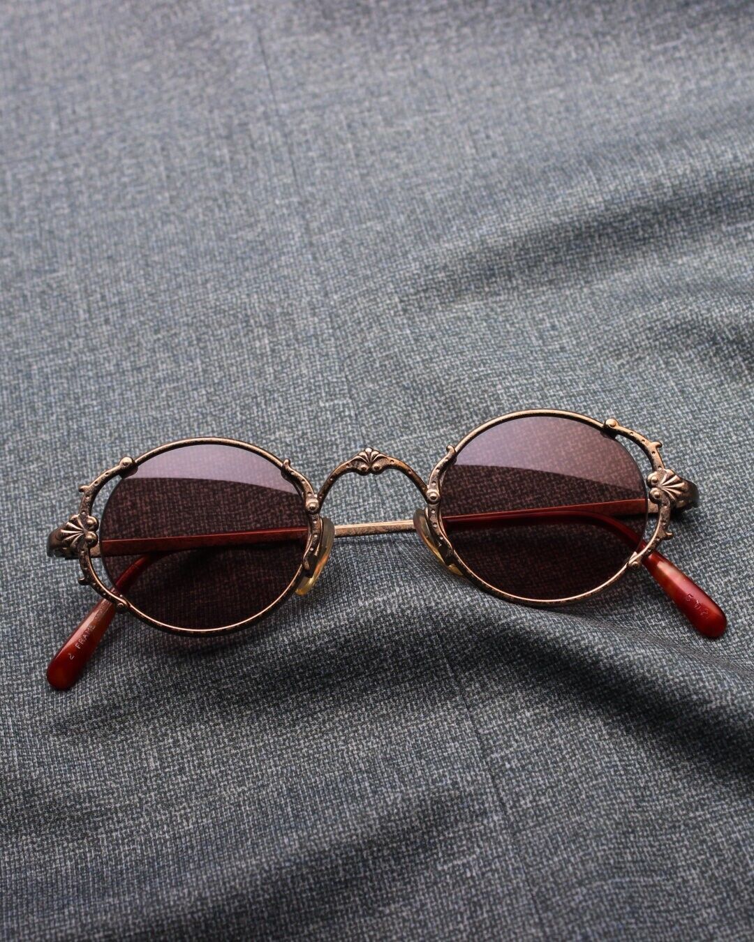 Купить Chanel 4005 62mm Rimless Vintage Sunglasses Black Purple Made  (Солнцезащитные очки) заказать с доставкой лот № 151961101647