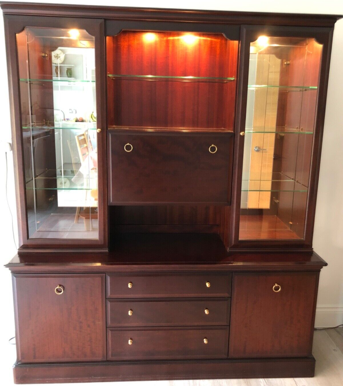 Mahogany Stag Minstrel Display Unit eBay