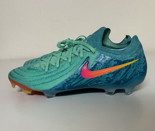 phantomGX II エリートLv8 FG 25.5 Nike Phantom GX II Elite LV8 FG “Green Glow” FJ2560-300