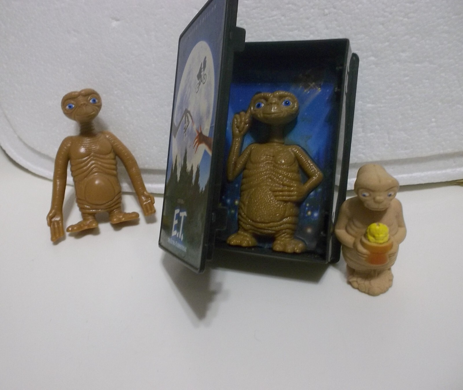 3体セット　E.T. the Extra-Terrestrial フィギュア E.T.THE EXTRA TERRESTRIALフィギュア3体セット イーティー