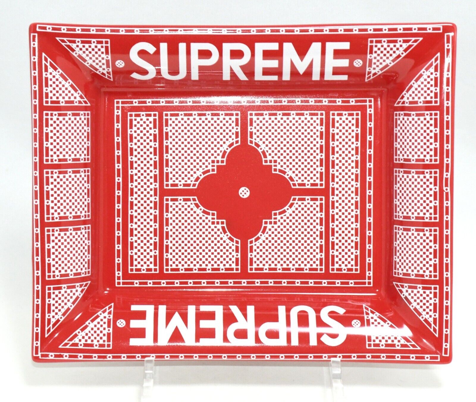 SUPREME Hermes Ceramic Change tray red Ashtray plate SUPREME Hermes Ceramic Change tray red Ashtray plate