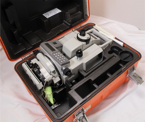 Sokkia Set3B Total Station Surveying Instrument