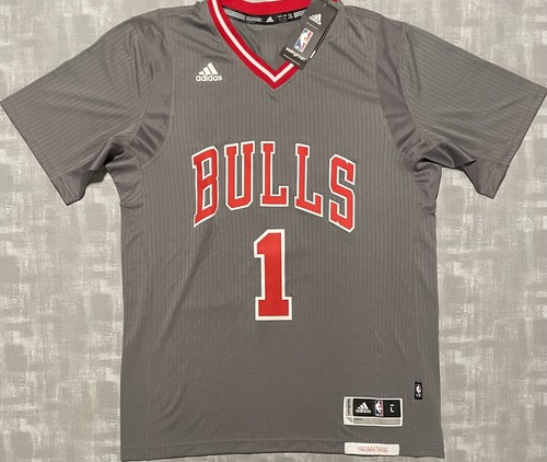 【希少】CHICAGO BULLS ROSE adidas ブルゾン AJ48 希少】CHICAGO BULLS ROSE adidas ブルゾン AJ48 メンズ