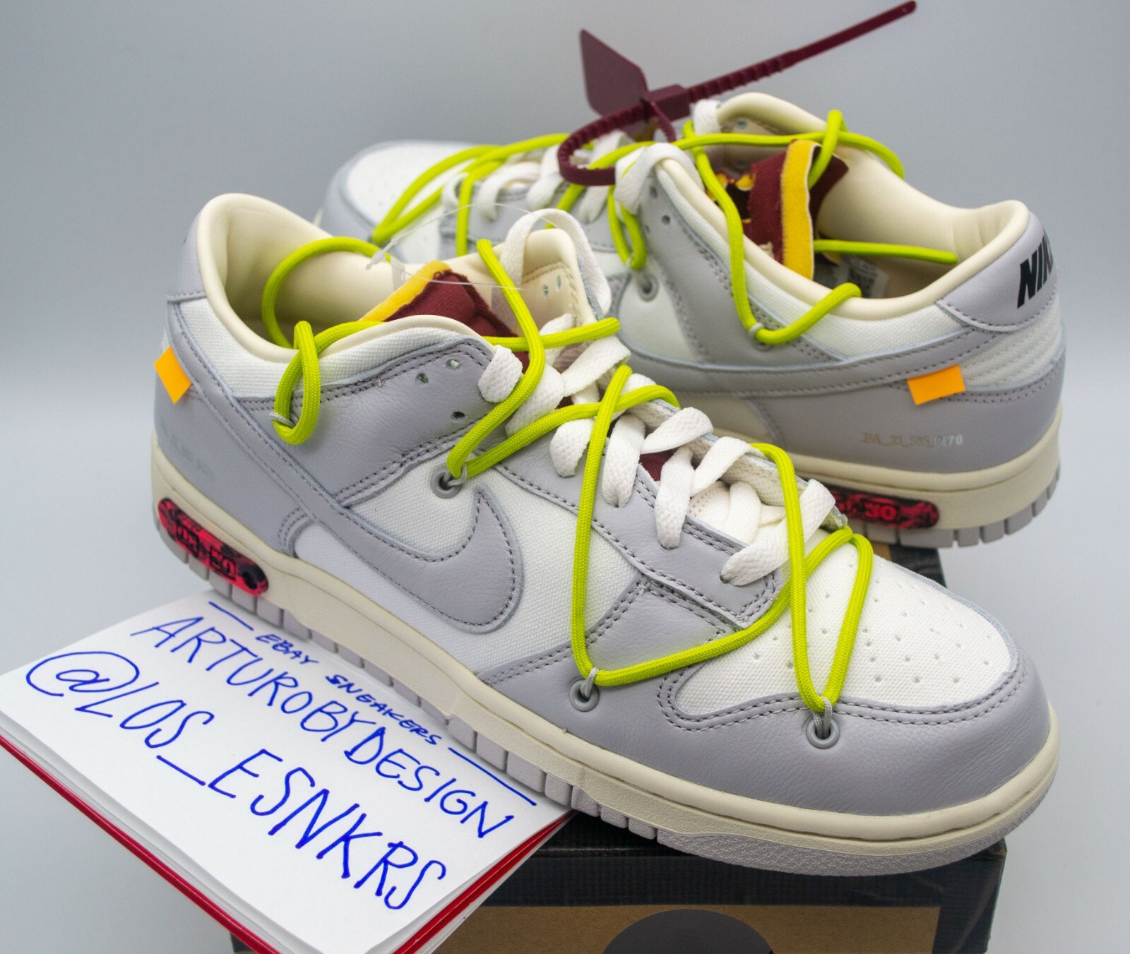 lot 8 off white dunks
