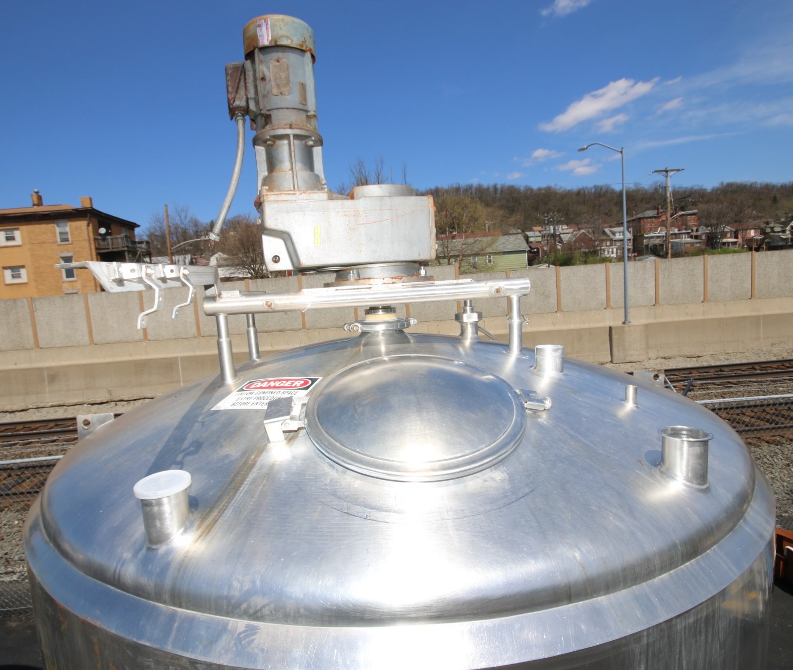 Cherry Burrell 2,200 Gal. Dome Top S/S Processor