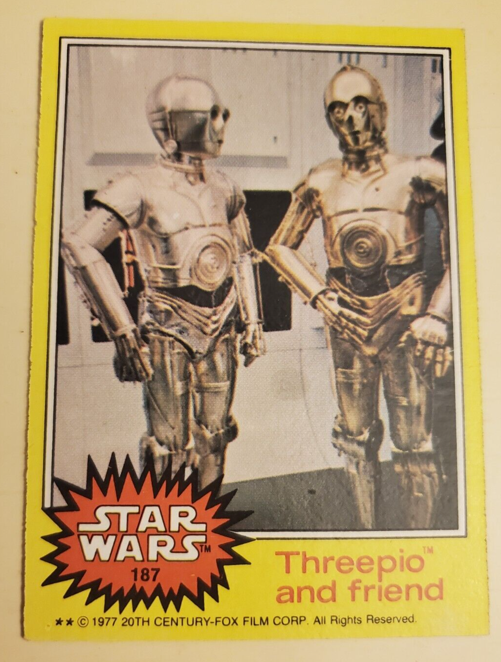 1977 Topps STAR WARS Yellow Series 3 card #187 Threepio and