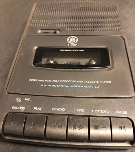 GE Personal Portable Cassette  Player modal 3-5027 With Built In Handle For Ease