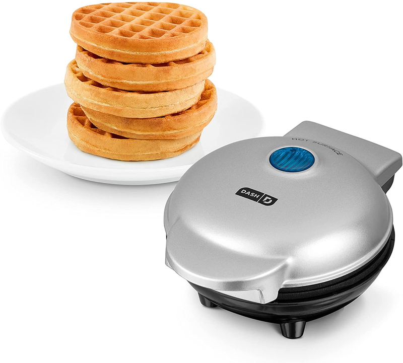 dash mini waffle maker white