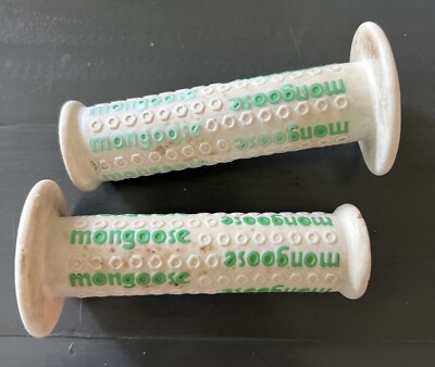 Mongoose Old School Bmx Grips Green & White VHTF Original 80 s Very Rare Grips