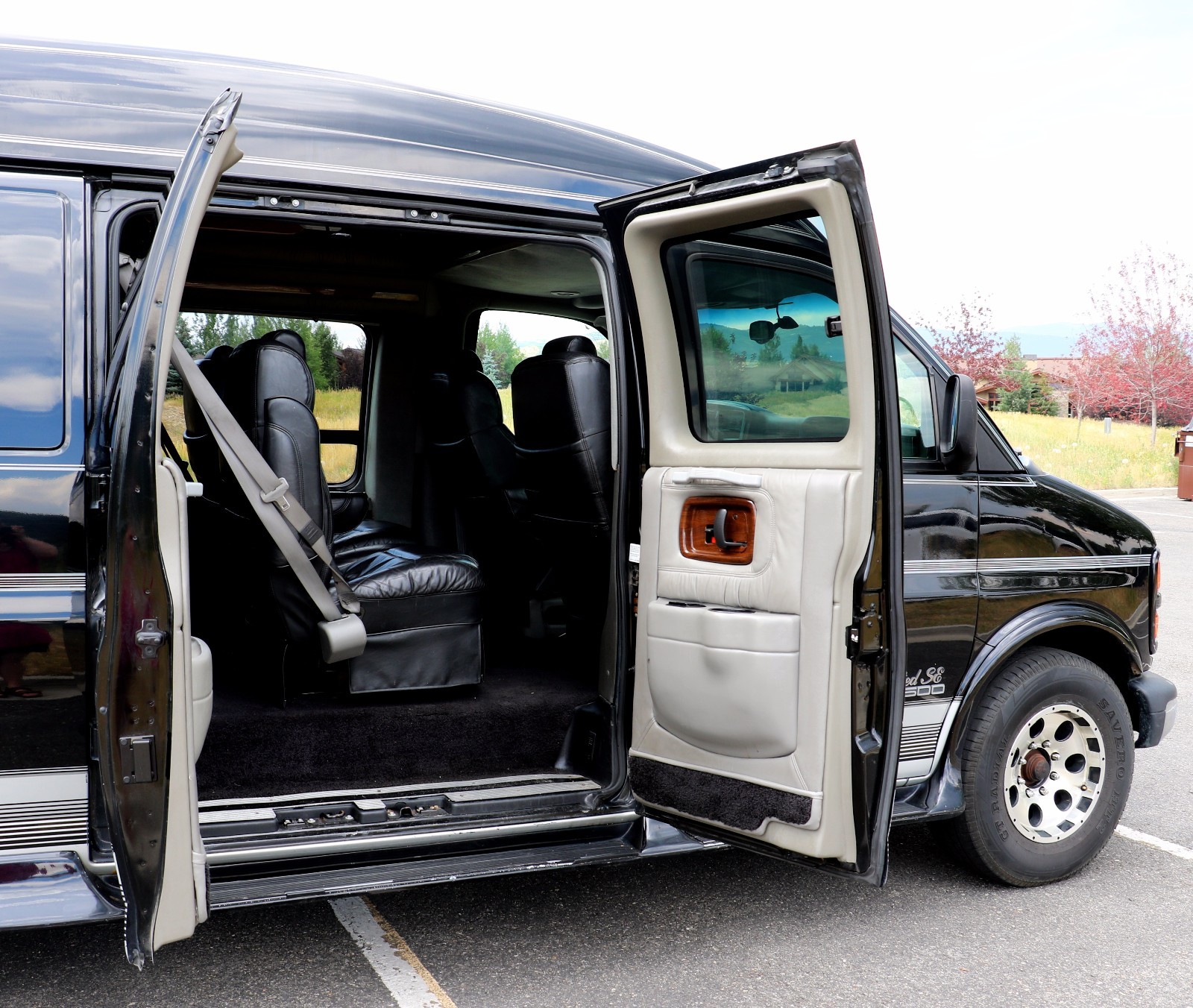 Warsaw Buick Gmc >> 2001 Gmc Savana 3500 Explorer Conversion Van-hi-top-rare 9 Passenger - Used Gmc Savana for sale ... Warsaw Buick Gmc >> 2001 Gmc Savana 3500 Explorer Conversion Van-hi-top-rare 9 Passenger - Used Gmc Savana for sale ...