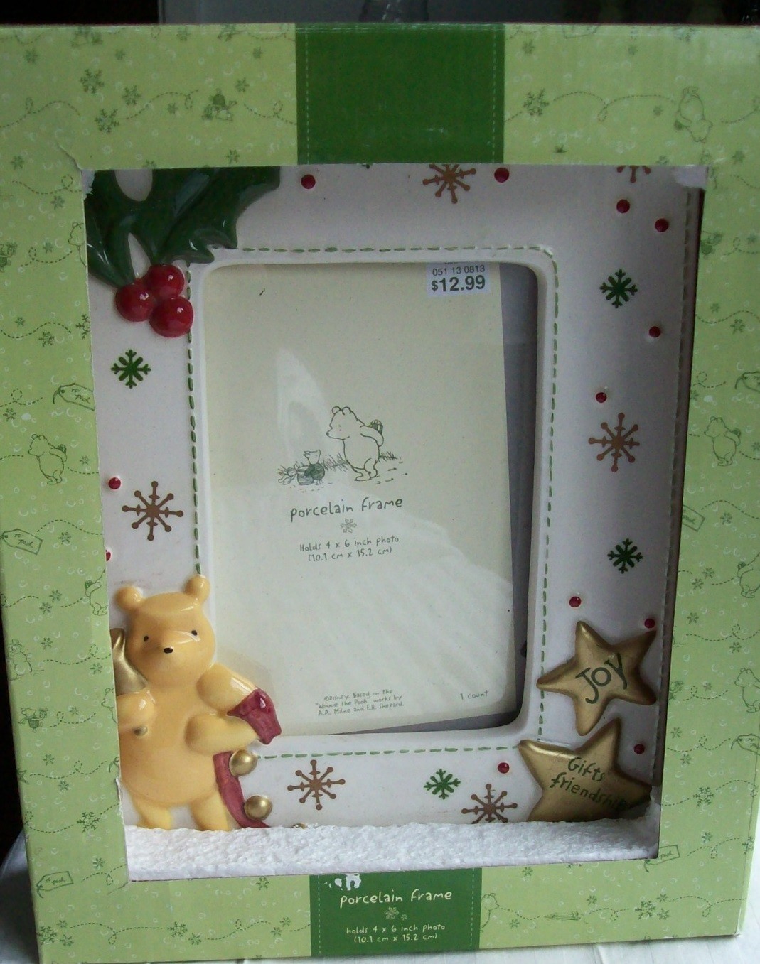 Classic Winnie the Pooh Christmas Holiday Porcelain Picture Frame Holly Target
