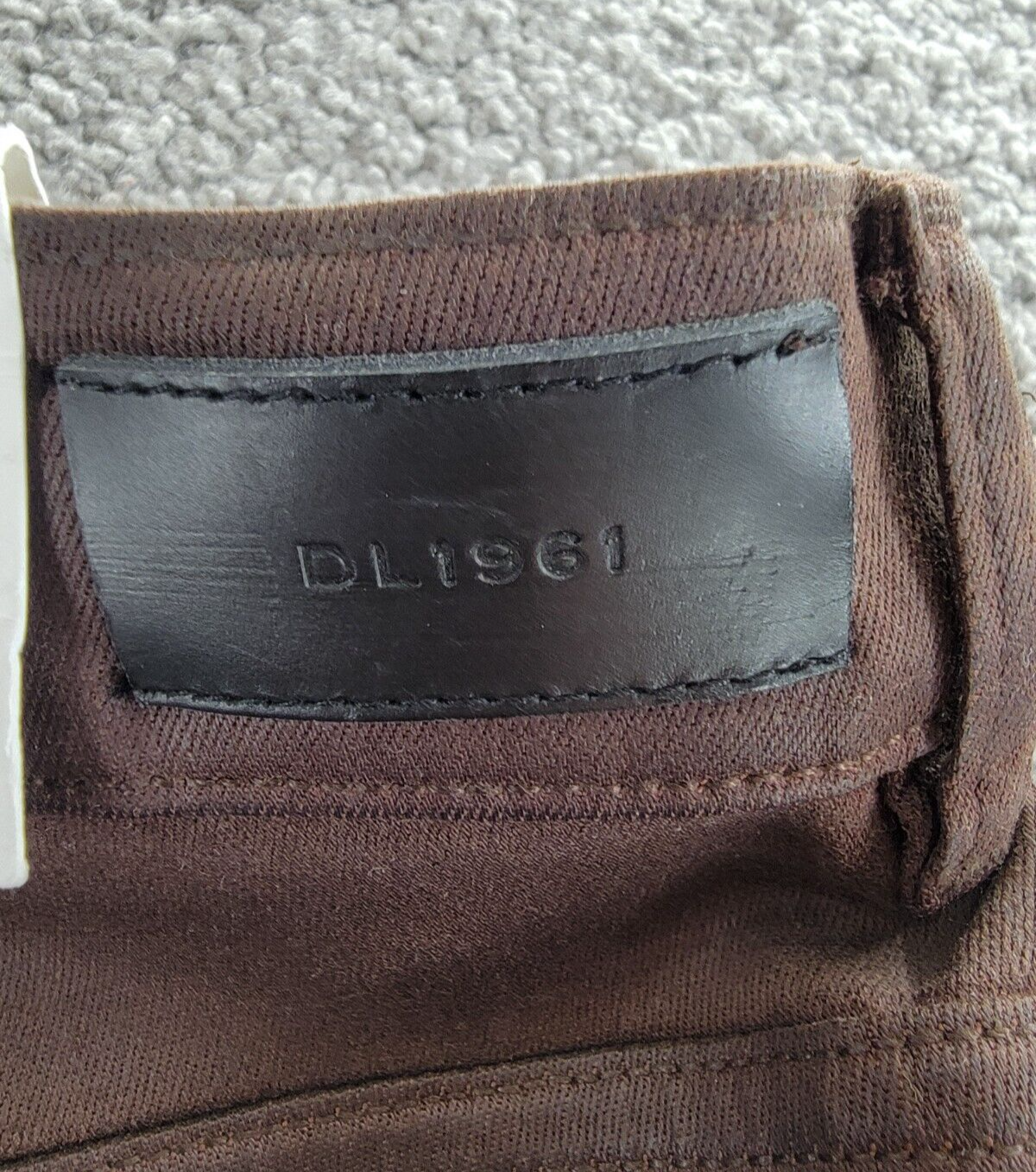 DL1961 Bridget Boot High Rise Instasculpt Crop Jeans Womens 31 Walnut Button Zip - Picture 14 of 19
