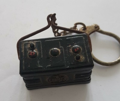 Prise électrique Mâle Vintage Avec Fusible - Neuve Ancien Stock (NOS), Style Rétro