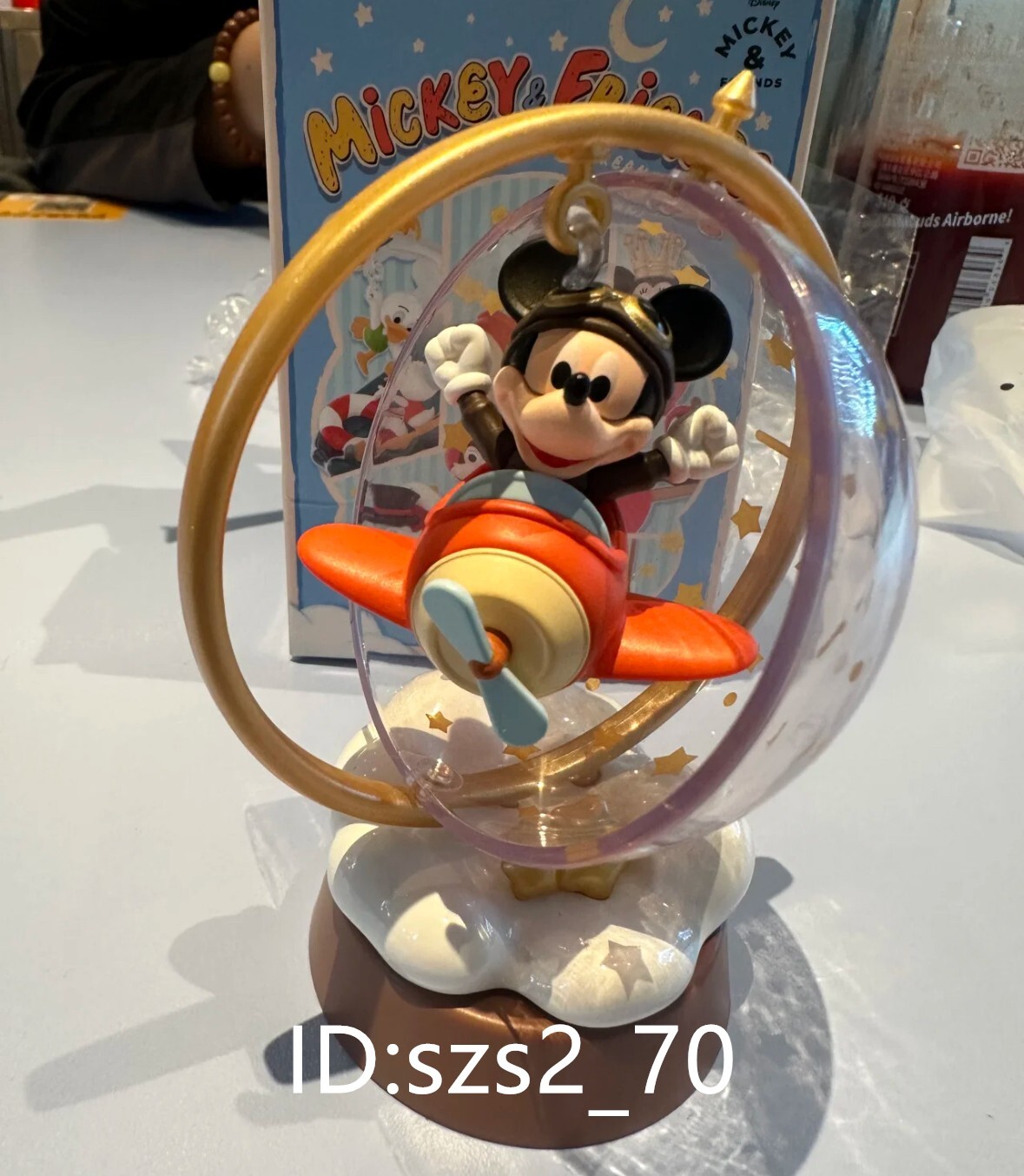 POP MART Mickey Mouse フィギュアセット World Tour - Authentic POP MART Mickey & Friends Mini Figure
