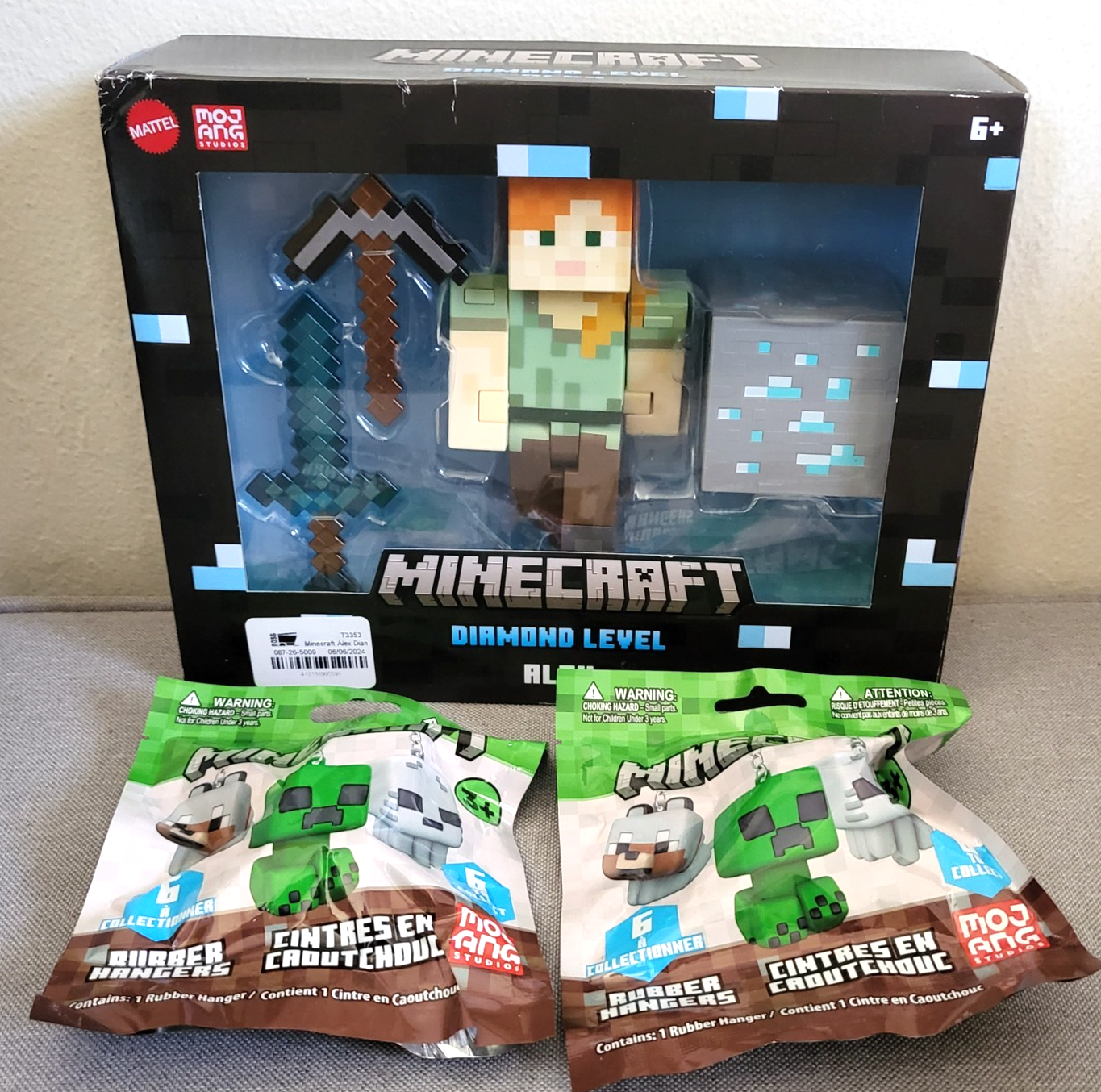 MINECRAFT Diamond Level ALEX Action Figure & Accessories