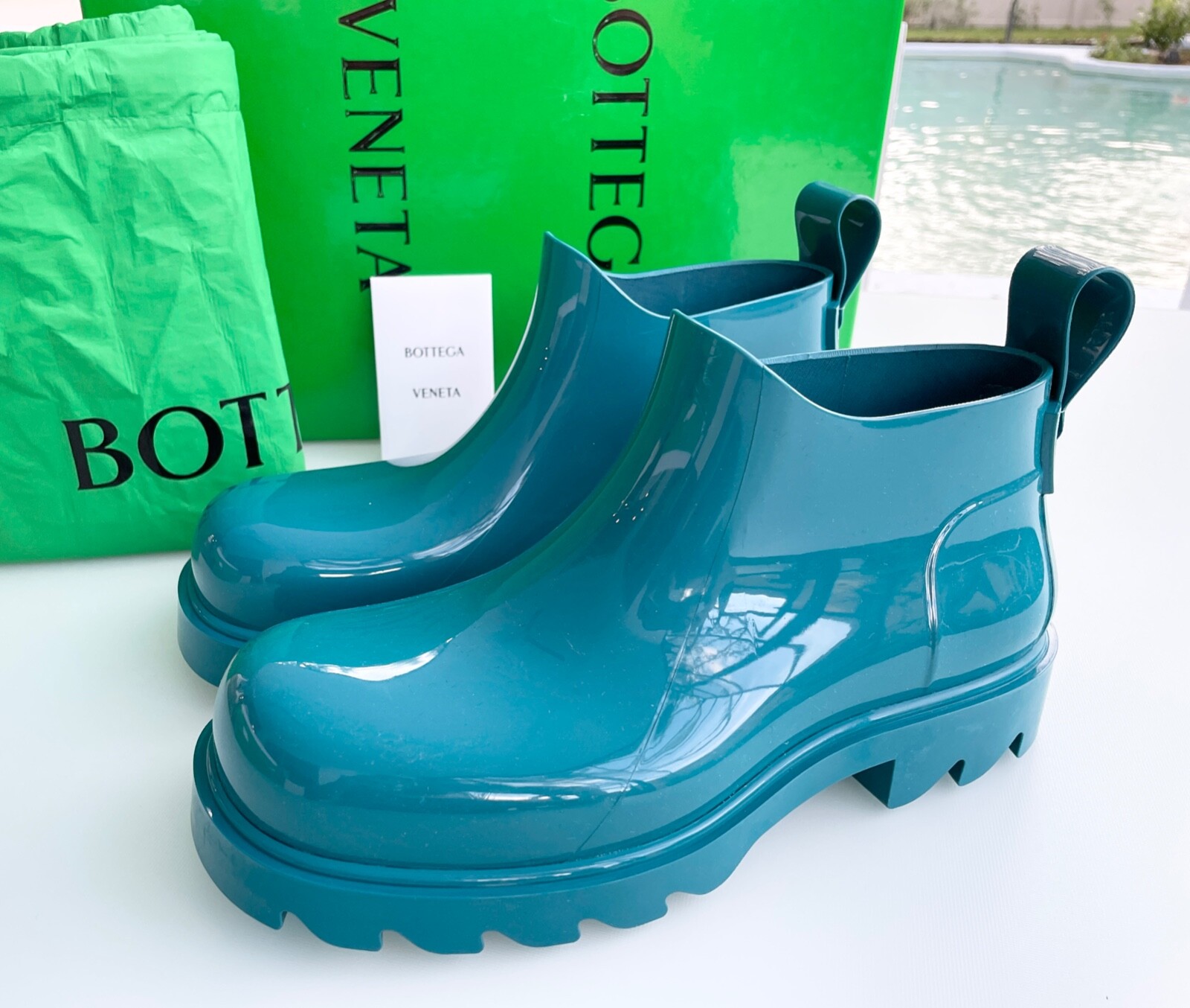Bottega Veneta 青 アンクレット Bottega Veneta - Arco Pale Blue Woven Leather Mini Tote