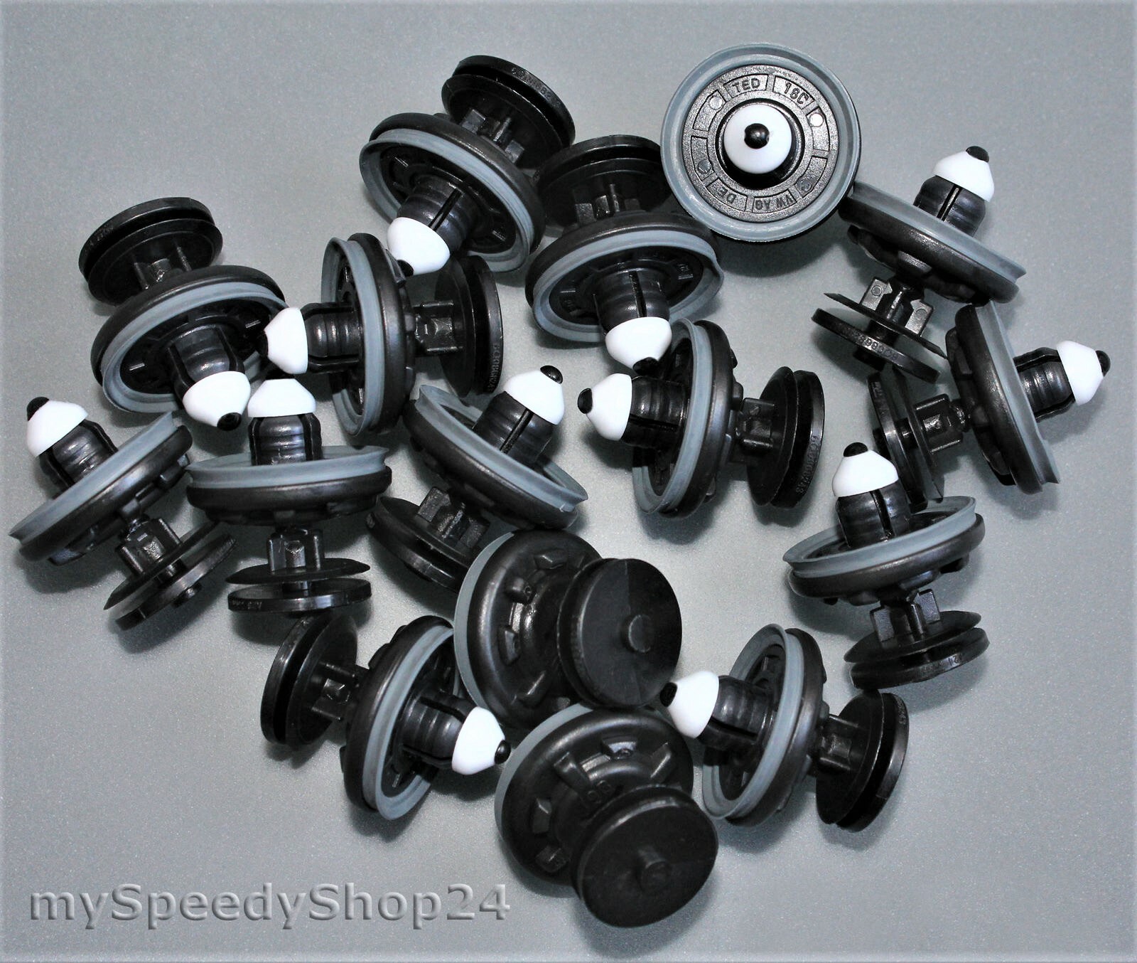 6Q0868243 клипса обшивки двери